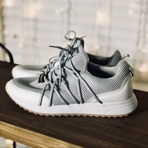 Champion Cushion Fit Sneakers
